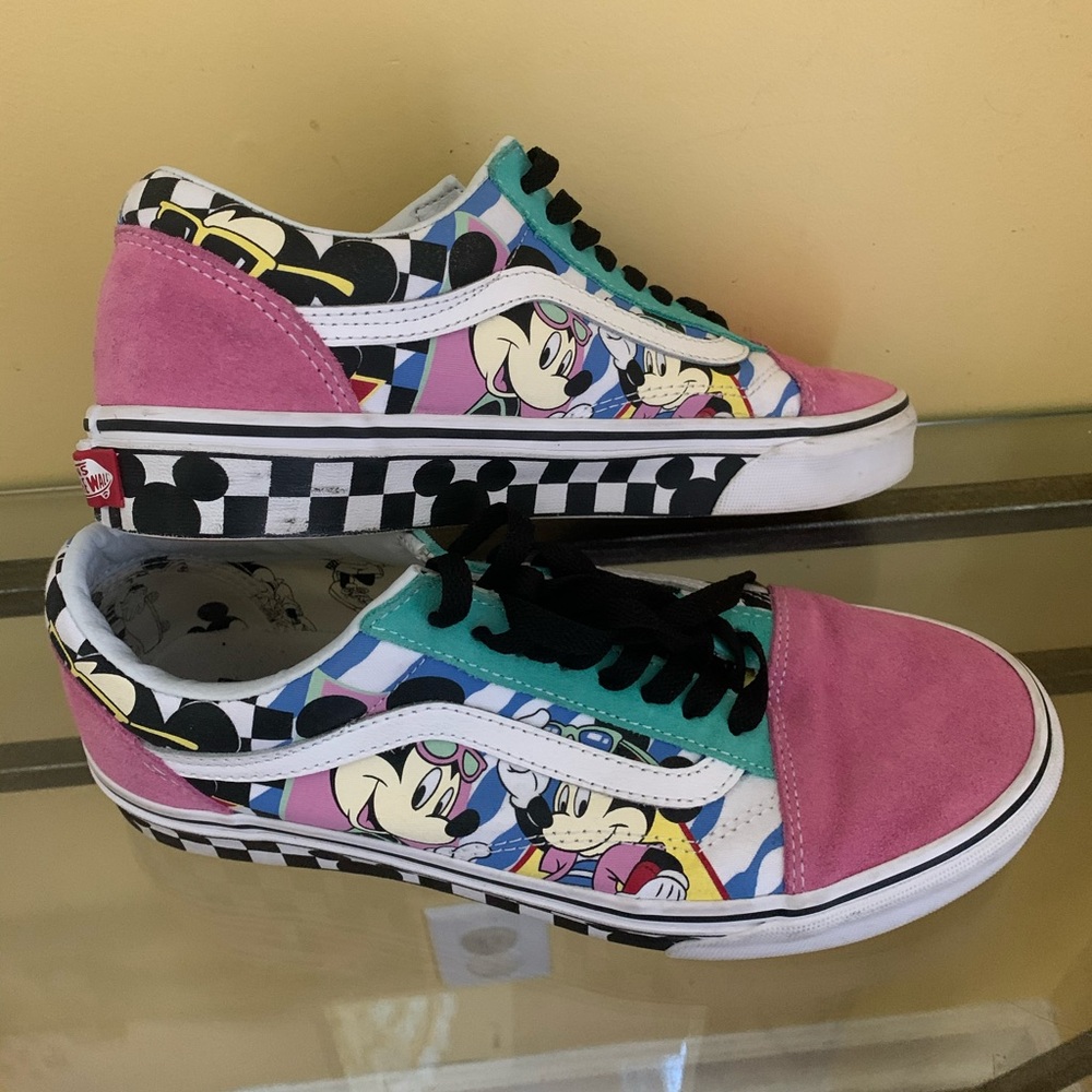 Vans x Disney Shoes✨